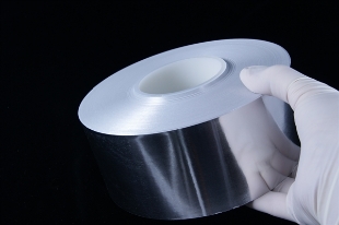 Picture of Non-Sterile, AlumαSeal® foil in Roll-Seal™ Format for Automation