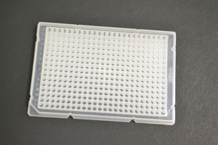 Picture of 384-well Polypropylene MicroPlates with Flat Bottom, 112µl/Well, 100/case