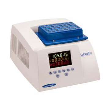 Picture of Labnet AccuTherm™ Shaking Incubator