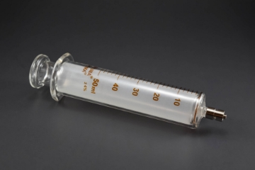 Picture of Glass Syringes - Metal Luer Lock Tip