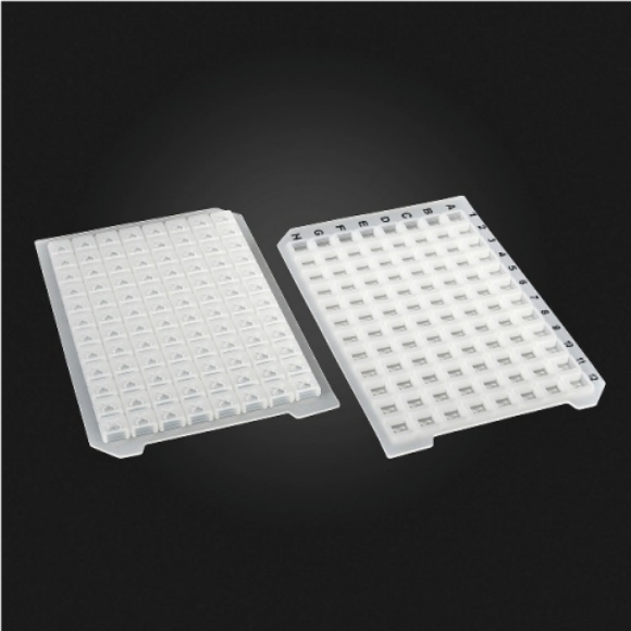 Picture of OptiWell™ STERILE Sealing Mat, 96 Square Well, Black Alphanumeric Printing, Silicone, "+" Opening, Ø8.4mm, Printed, Sterile 50 / PK